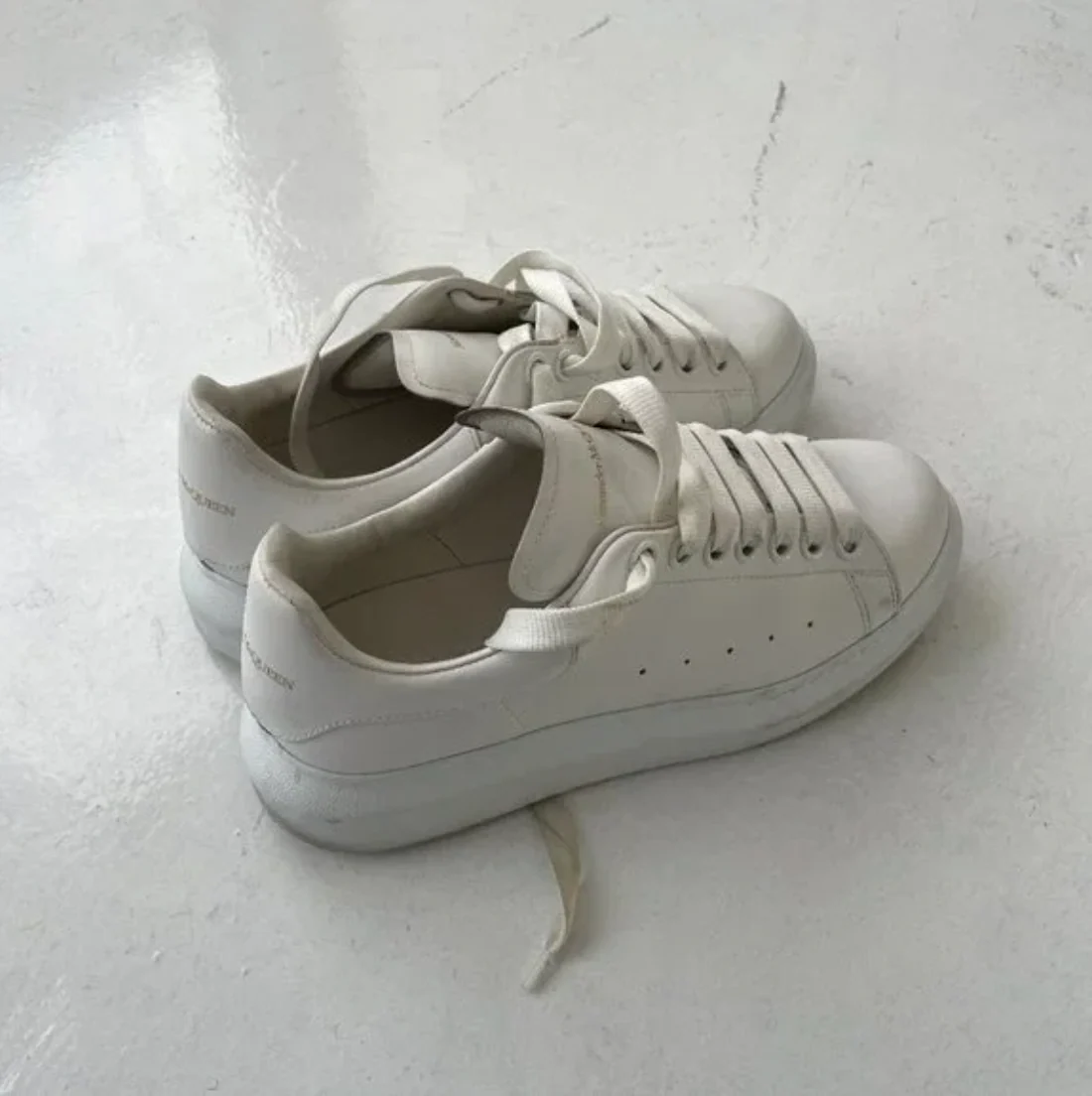 Alexander McQueen Oversized Sneaker White - Image 2