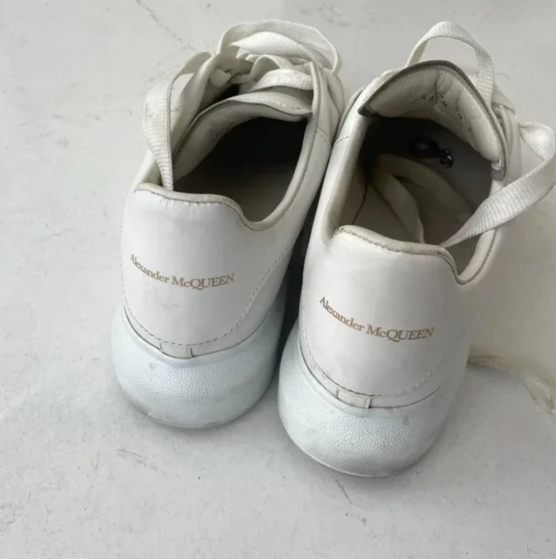 Alexander McQueen Oversized Sneaker White - Image 3
